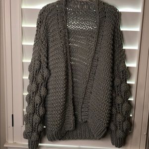 Bubble sleeve cardigan